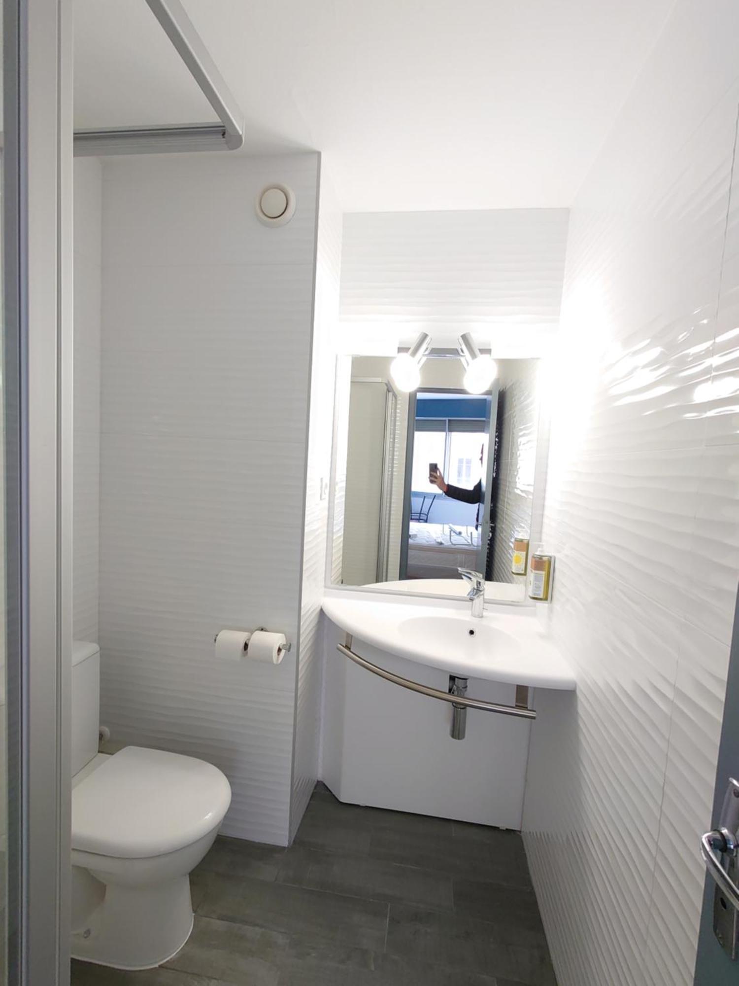 Greet Hotel Grenoble Centre Gare Esterno foto