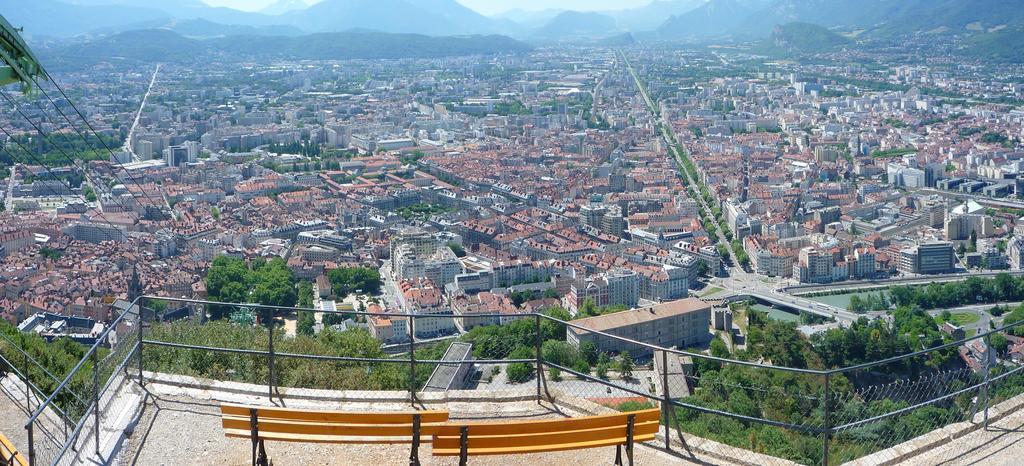 Greet Hotel Grenoble Centre Gare Esterno foto