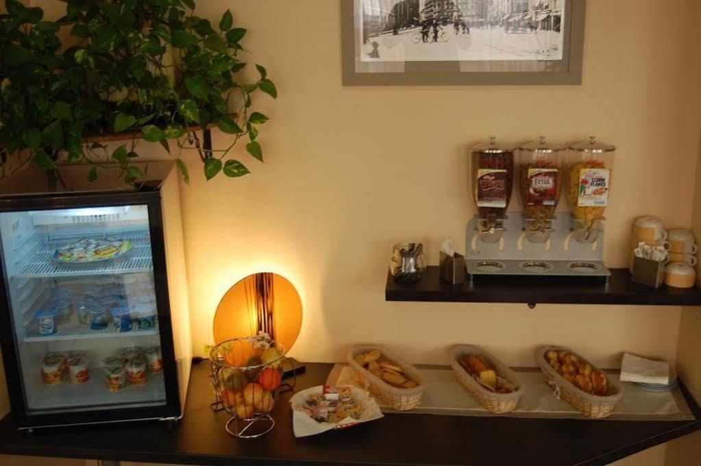 Greet Hotel Grenoble Centre Gare Esterno foto